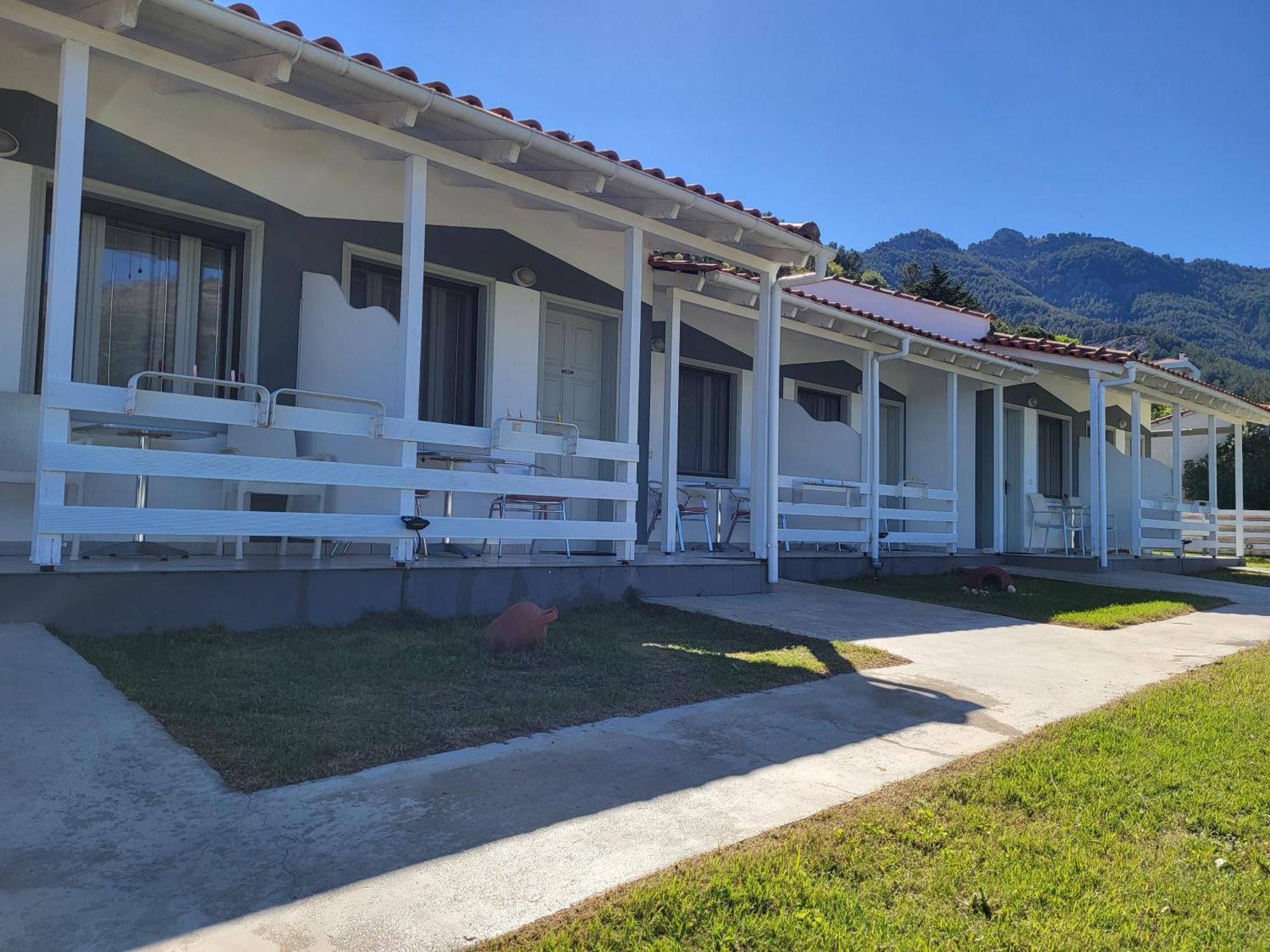 Aura Guesthouse 코이니라 외부 사진
